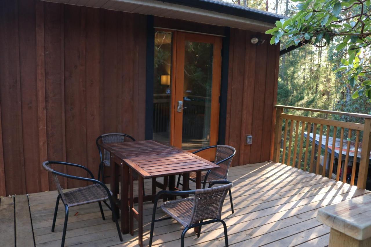Five Elements Lodge B&B With Outdoor Spa Fernwood Экстерьер фото