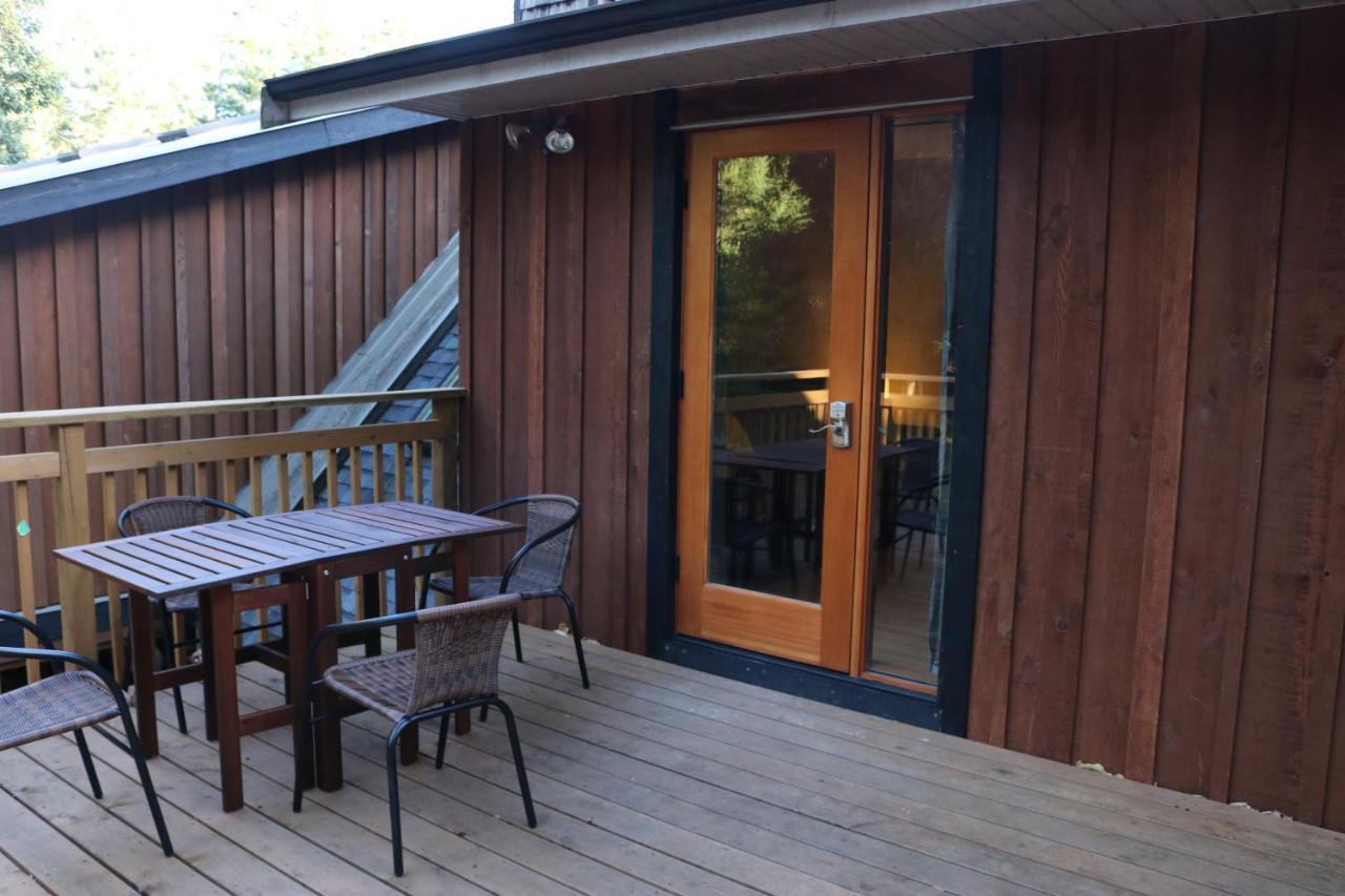 Five Elements Lodge B&B With Outdoor Spa Fernwood Экстерьер фото
